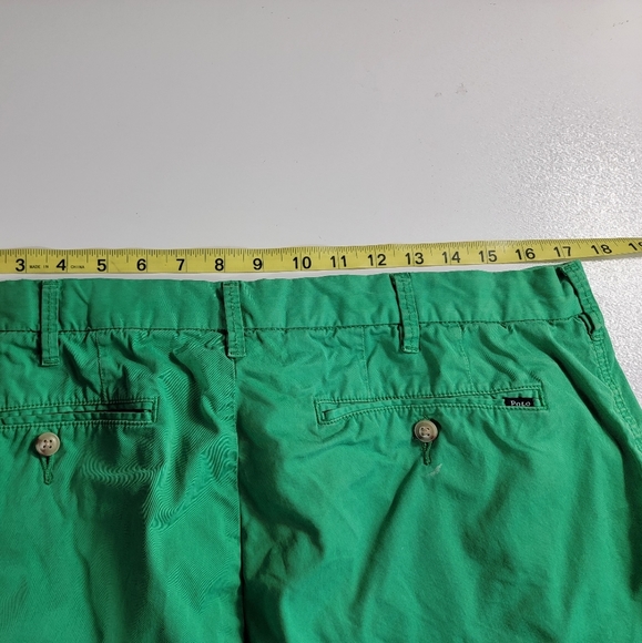 POLO by Ralph Lauren Straight Fit Solid Green Shorts Size: 34 READ.Some fadin - Picture 9 of 9